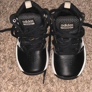 Preowned Adidas cloudfoam